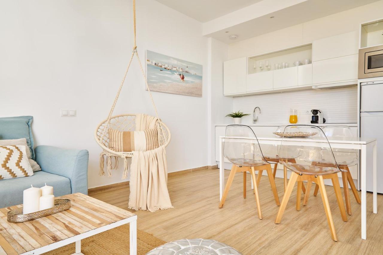 Sunset Beach Charming Apartment With Jacuzzi توريمولينوس المظهر الخارجي الصورة