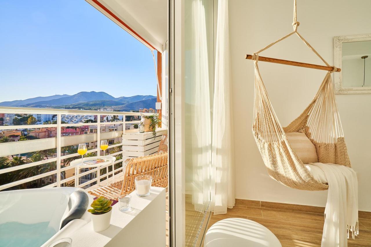Sunset Beach Charming Apartment With Jacuzzi توريمولينوس المظهر الخارجي الصورة
