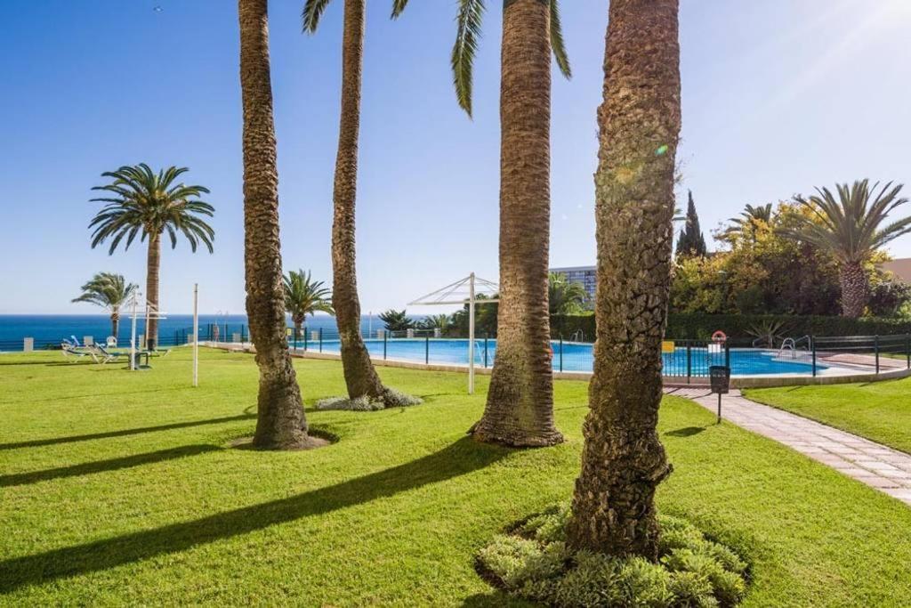 Sunset Beach Charming Apartment With Jacuzzi توريمولينوس المظهر الخارجي الصورة